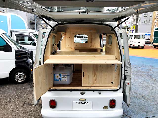 原田 様キッチンカー 背面