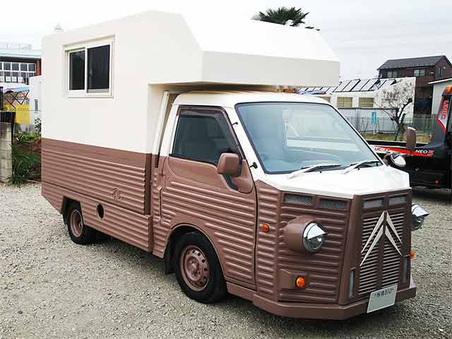 制作会社様キッチンカー 前面