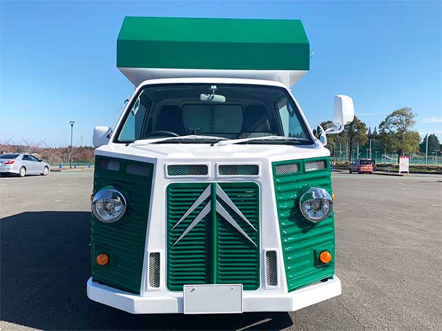 Bakery Tonnon様キッチンカー 正面