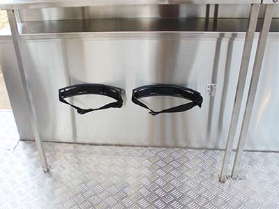 ガス固定器具
