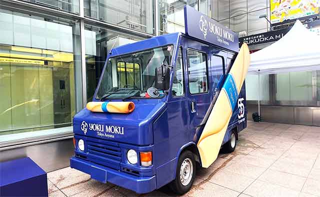 キッチンカーラッピング例